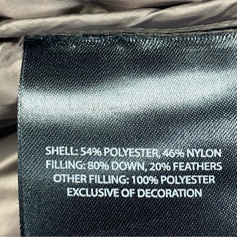 T Tahari Metallic Gray Puffer Jacket Women’s S Pockets Zip Snap 80 Down 20 Feath - Picture 12 of 13